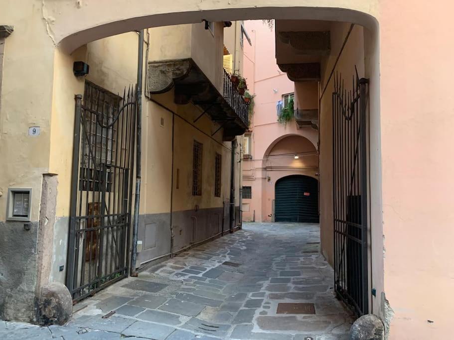 Loft Moderno Ubicato Nel Centro Storico Di Lucca Διαμέρισμα Εξωτερικό φωτογραφία