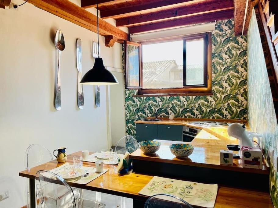 Loft Moderno Ubicato Nel Centro Storico Di Lucca Διαμέρισμα Εξωτερικό φωτογραφία